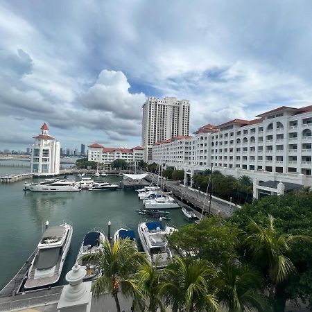 2Beds Seaview Straits Quay Comes With Carpark And Hothub Bagan Jermal Exterior foto